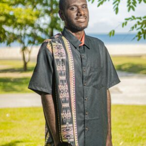 Men's T-shirt with African print details - Orange bogolan band